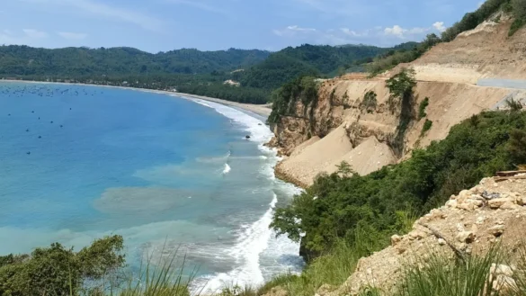 pantai sine