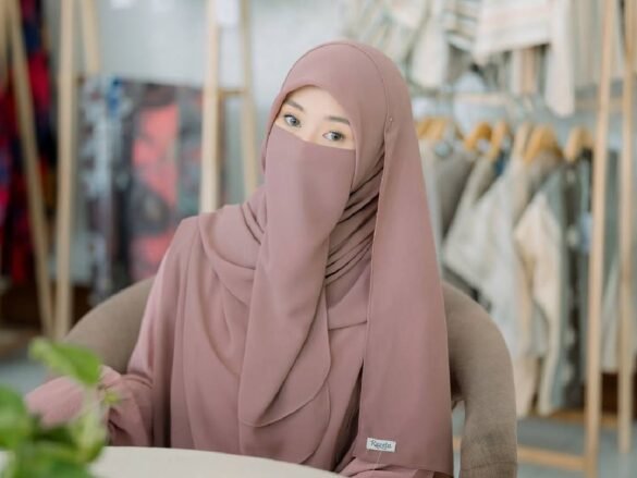 Mengungkap Sosok Tinandrose Istri Sah Fiki Naki yang Mencuri Perhatian Publik