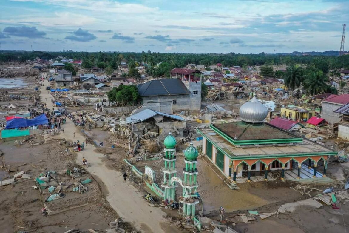 Banjir Melanda Sumatera, Inilah 7 Pelajaran Besar yang Islam Ajarkan kepada Kita