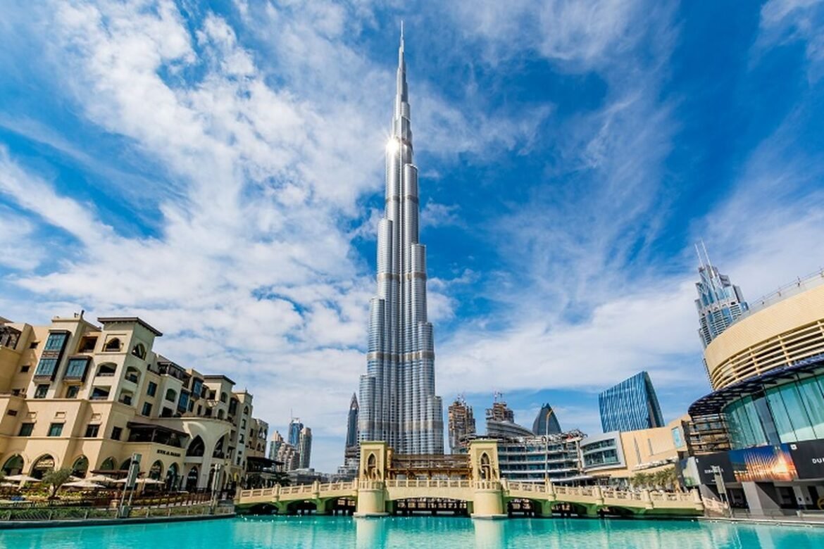 Perbedaan Arab Saudi dan Uni Emirat Arab yang Sering Disangka Sama