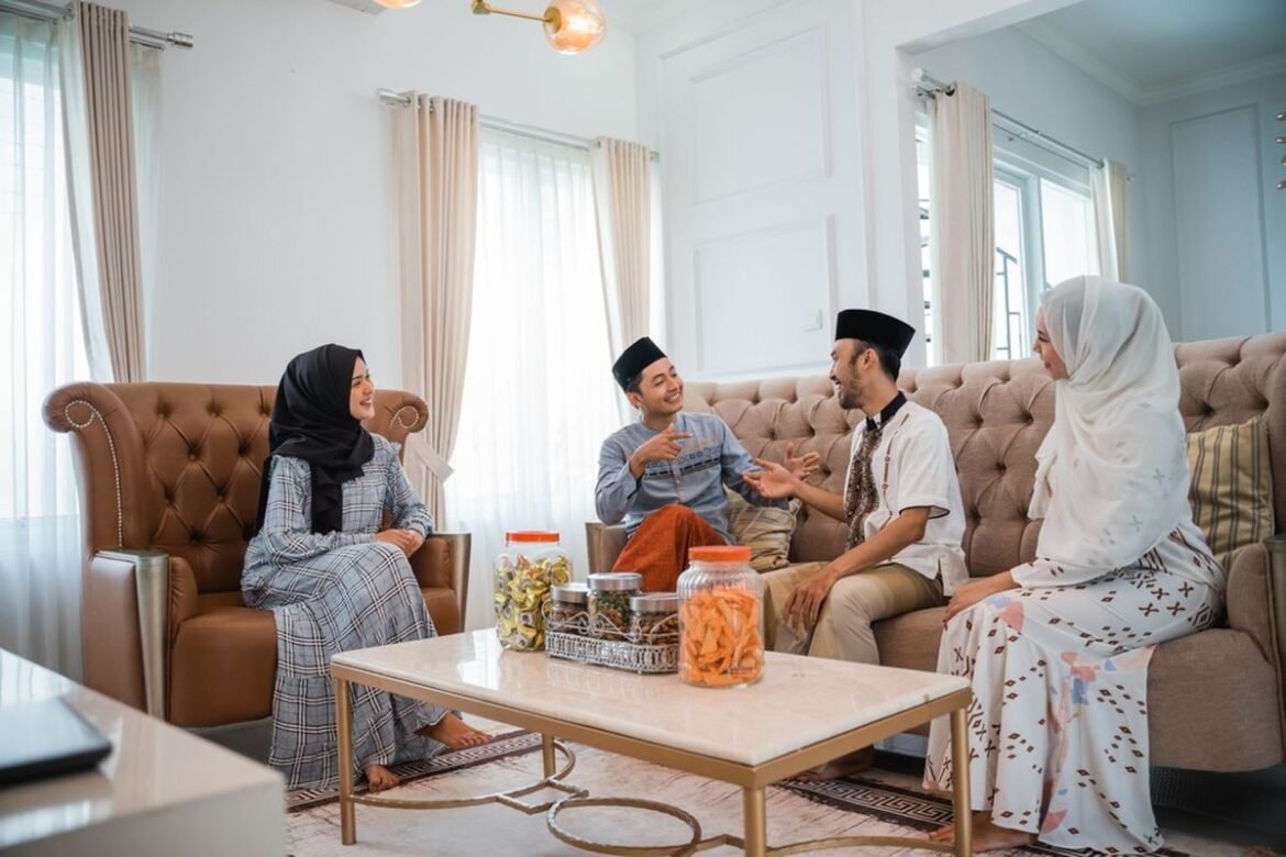 Adab Bertamu dan Menerima Tamu dalam Islam