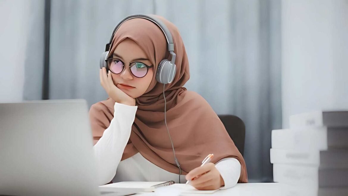 Hukum Nonton Mukbang Saat Puasa, Batal atau Tidak?