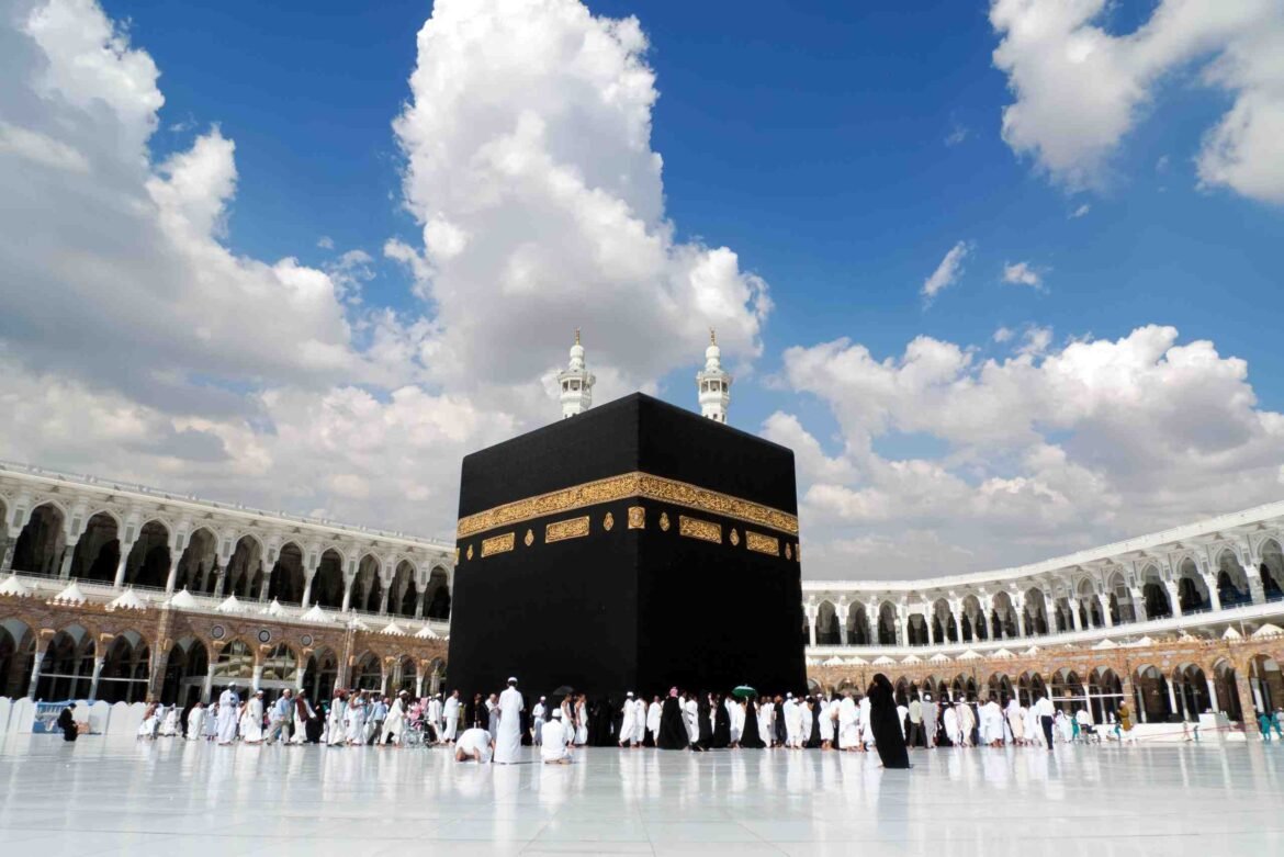 Sampai Kapan Travel Diminta Tunda Keberangkatan Umrah? Ini Imbauan Lengkap Kemenhaj